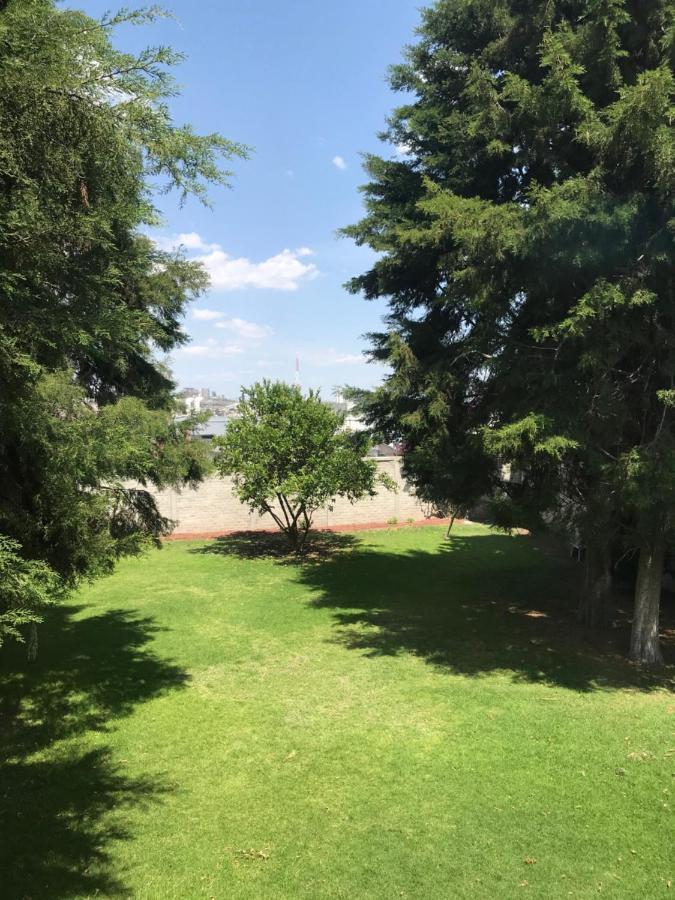 +Ms +Fascinante Suite +Alberca Y Jardines + Bernardo Quintana 18B Mendiola 外观 照片
